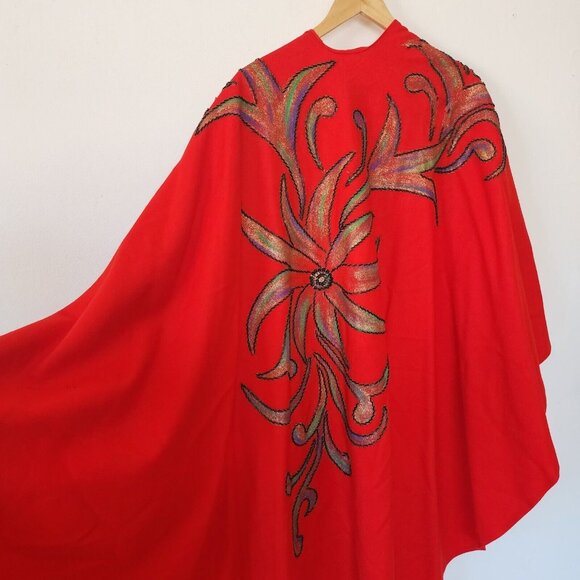 Vintage Handmade Wool Red Beaded Poncho Shawl Long Flowy Geometric Floral - Picture 9 of 13